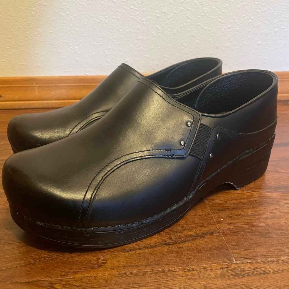 Dansko Professional Black Leather Clogs Slip-On Comfort Mules Women’s 11.5 EU 43